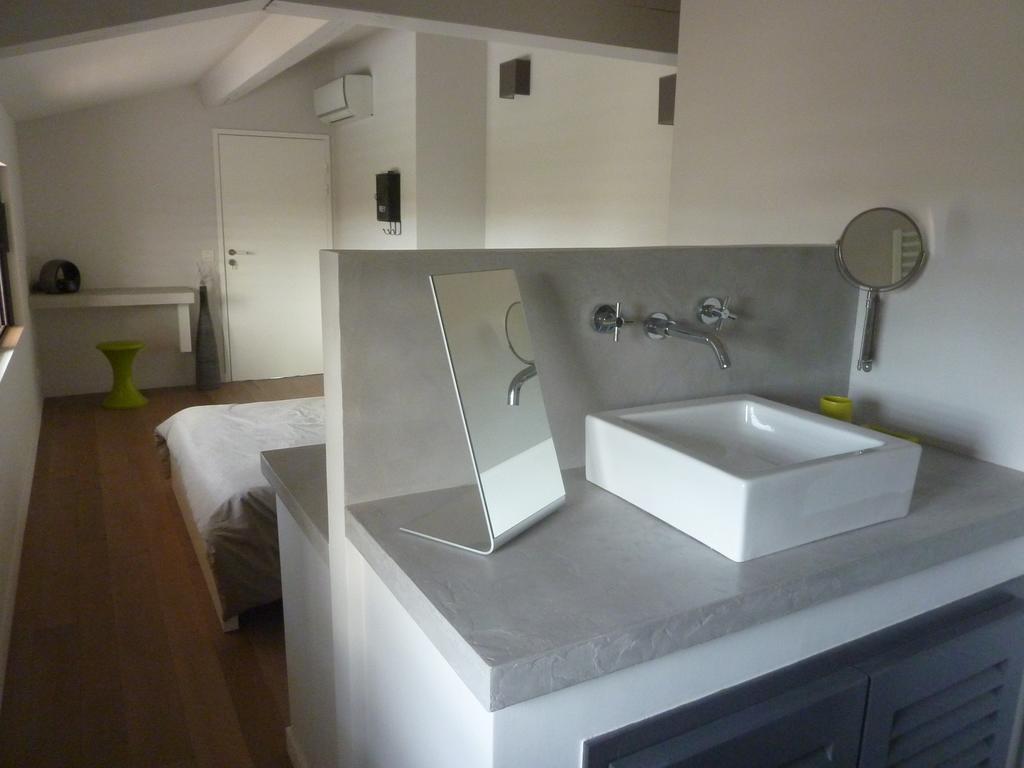 Le Carre Des Vignes Hotel Six-Fours-les-Plages Quarto foto